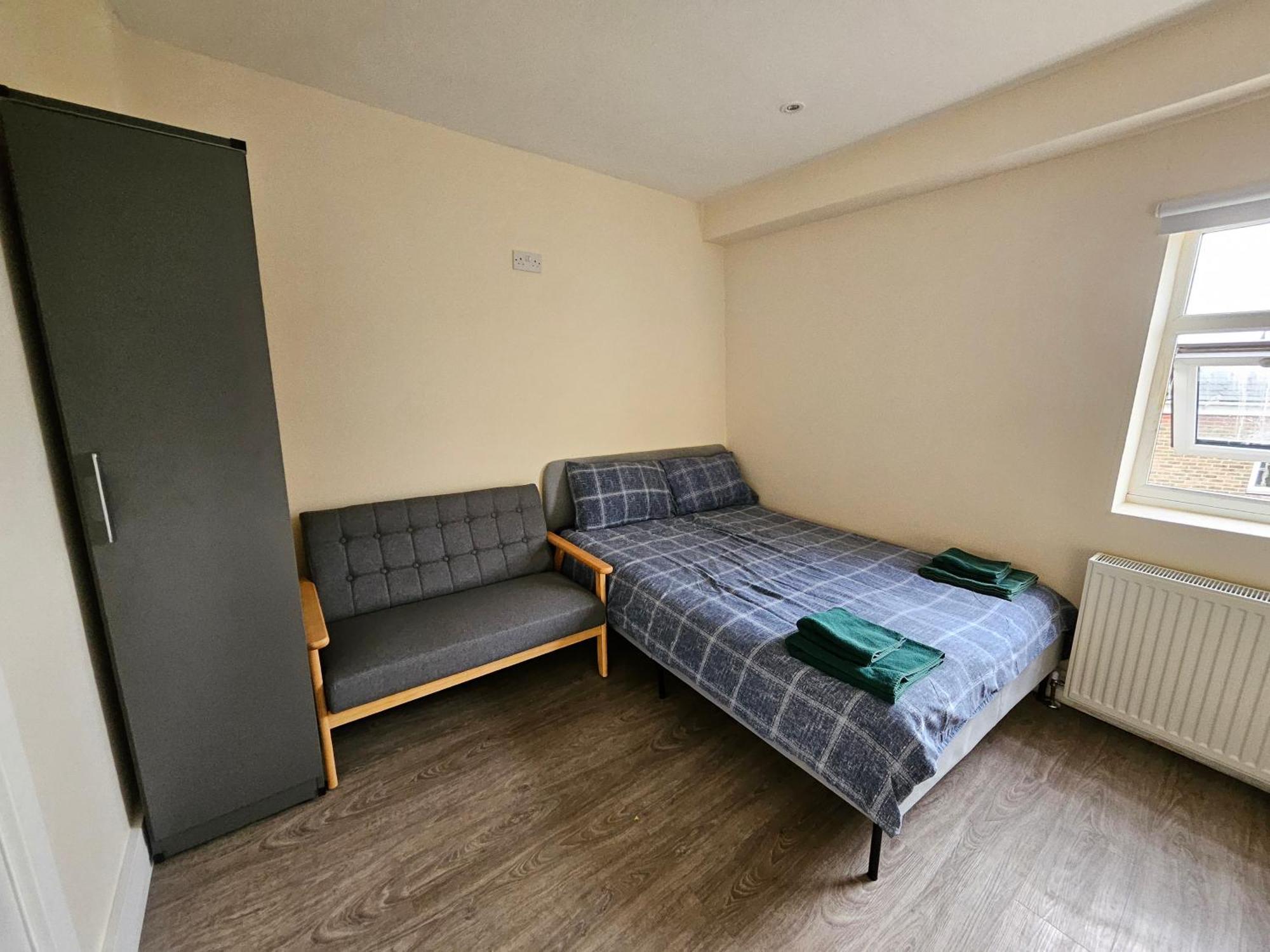 Private Room Near Central Ideal For City Explorers Londres Exterior foto
